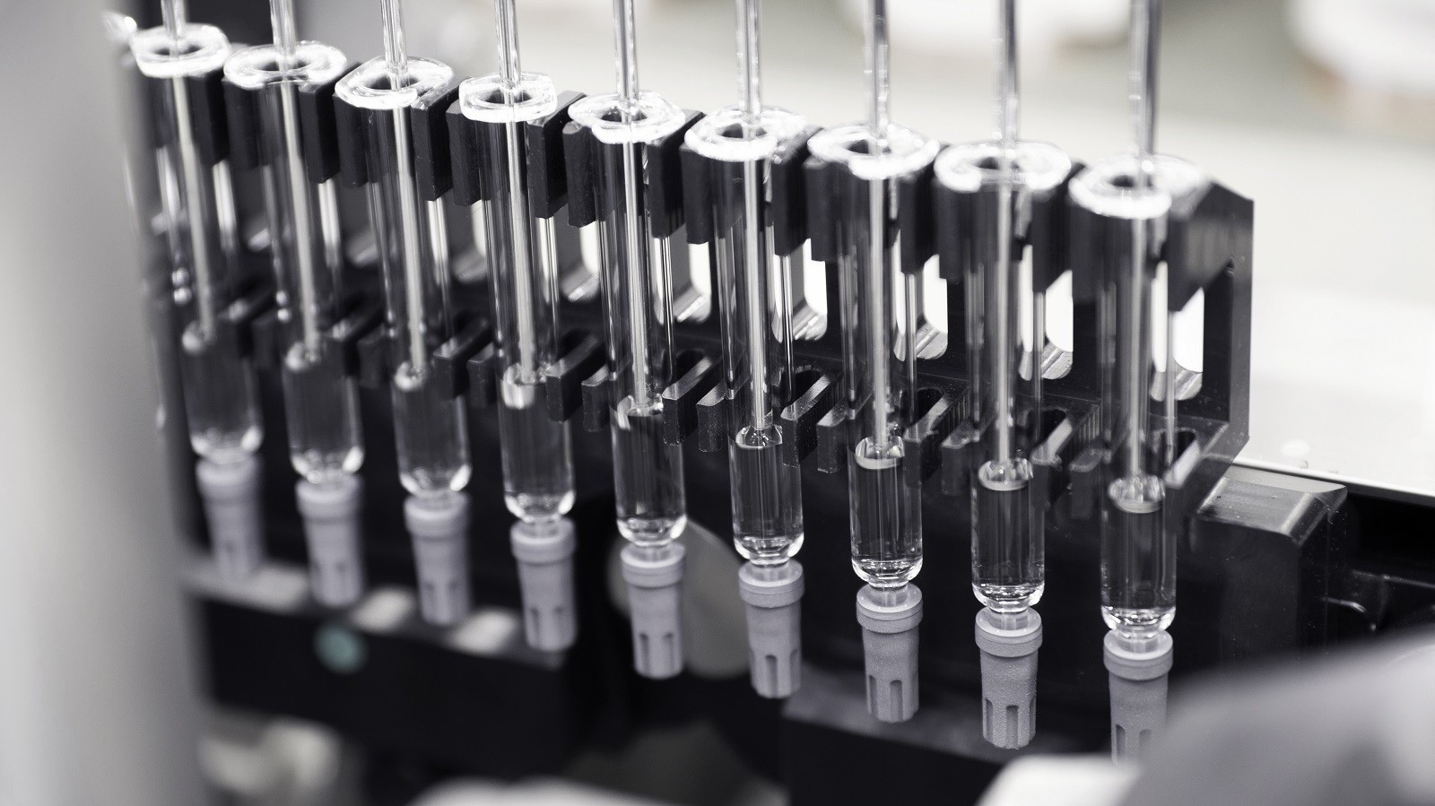 Syringe and Vial Line for Vaccines Nested Syringe Filling and